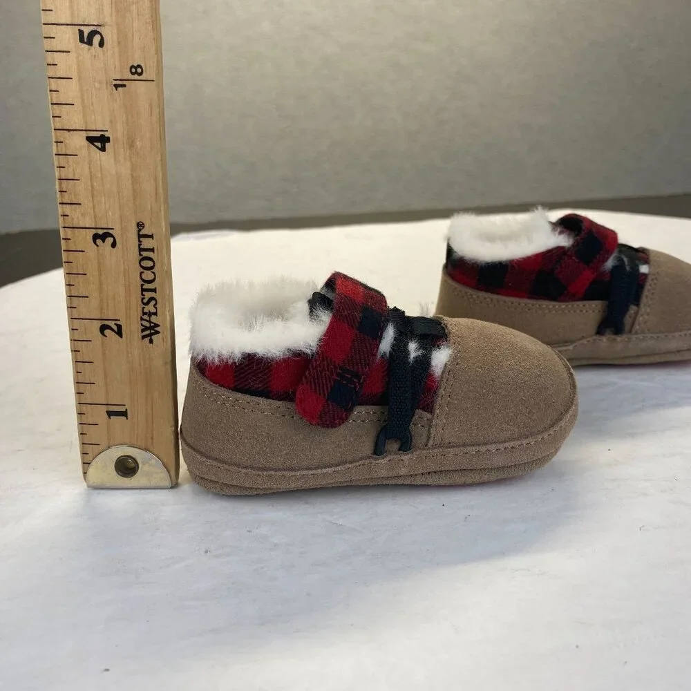 Robeez First Kicks Blake Buffalo Plaid Red Faux Fur Baby Boys Shoes 6-9‎ M,NEW